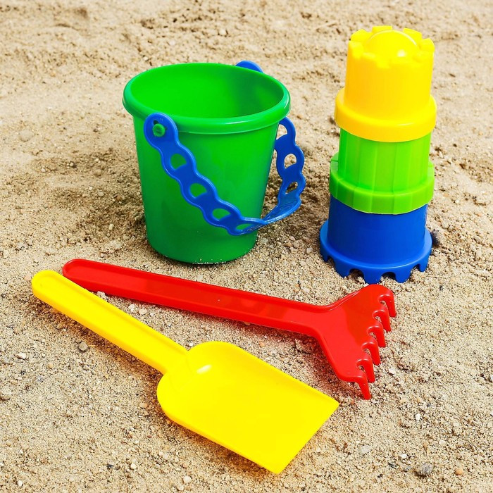 Набор для игры в песке 6 предметов Ведерко, лопатка, нрабли, 3 формочки
